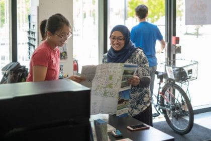Vicki Tran and Shamsa Kassim at the Sheridan Bike Hub